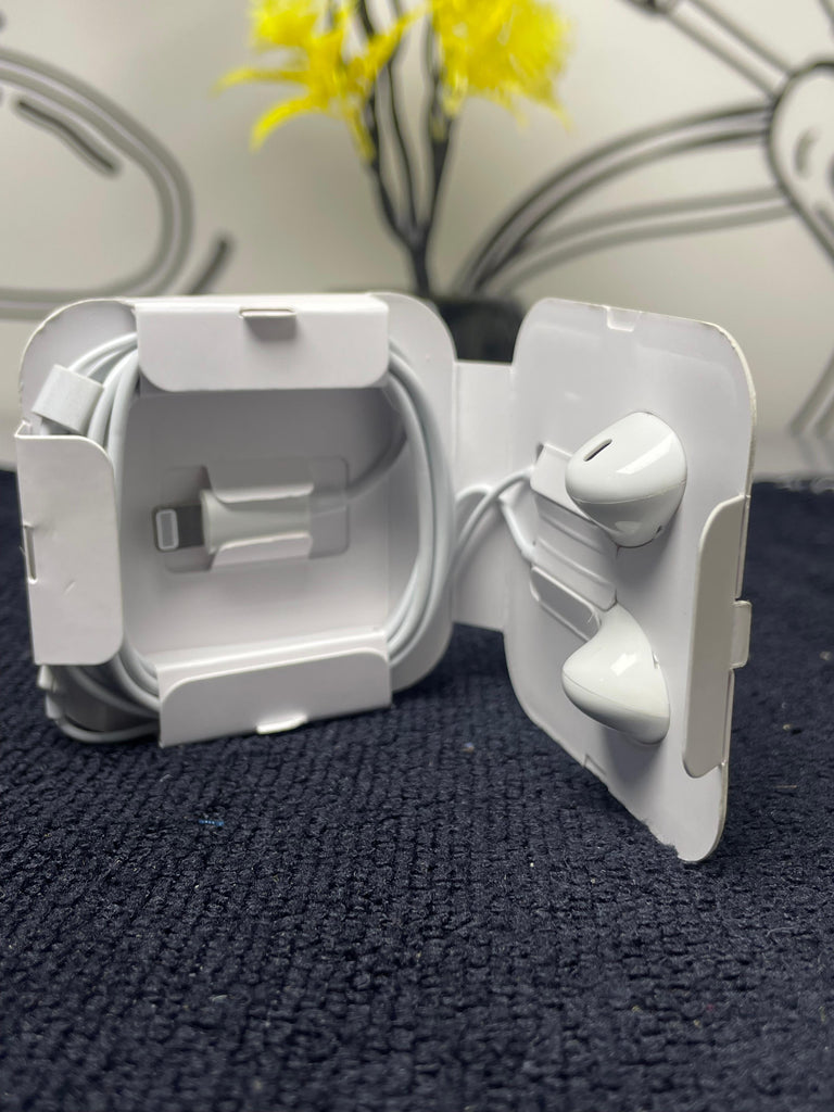 Apple Handsfree EarPods with Lightning jack fully Org.