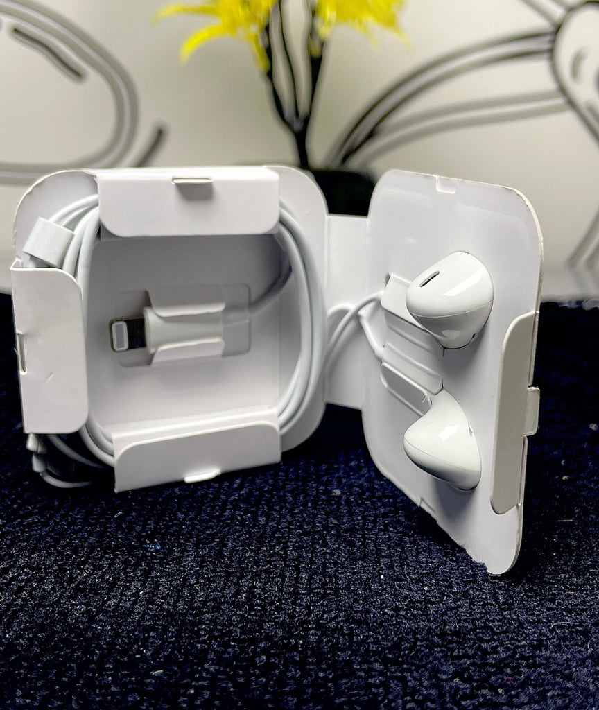 Apple Handsfree EarPods with Lightning jack fully Org.