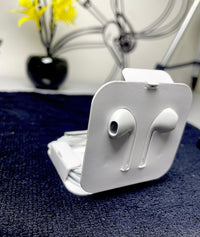 Apple Handsfree EarPods with Lightning jack fully Org.